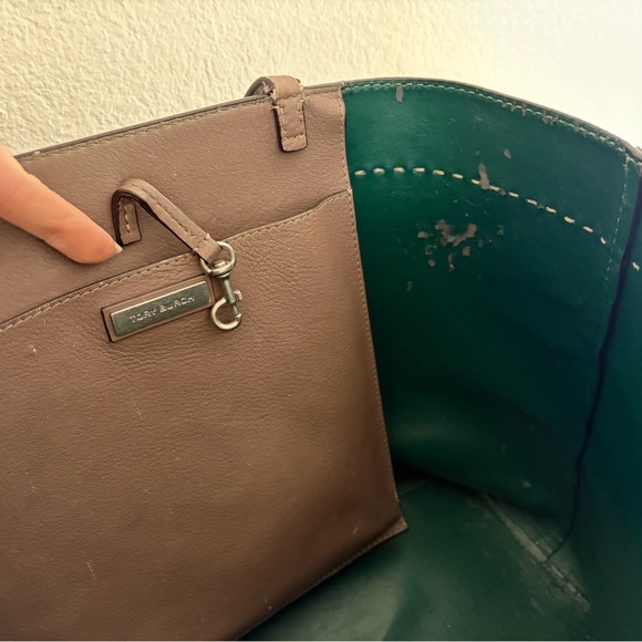 Authentic Tory Burch McGraw Tassel Leather Tote in Brown - Picture 8 of 11